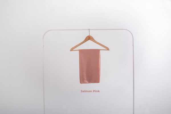 Salmon Pink scaled