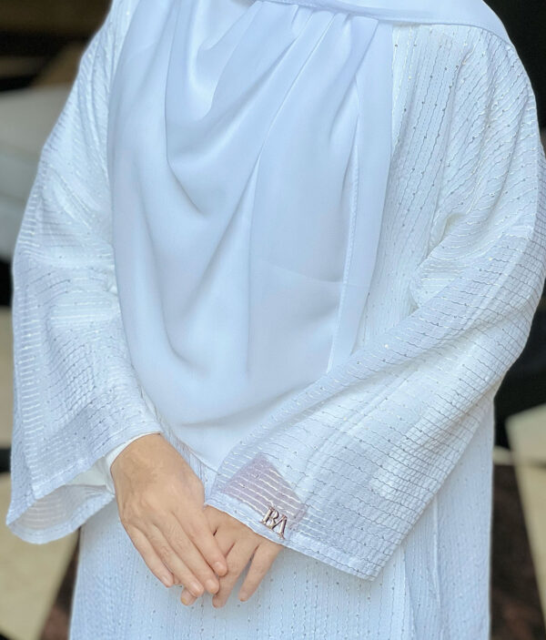 Abaya Alma White